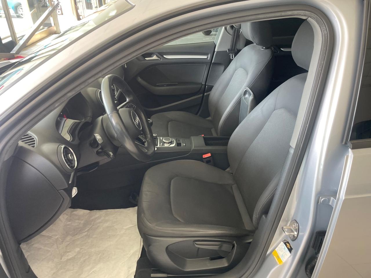 Audi A3 SPB 30 TFSI Sport - Nessun vincolo -