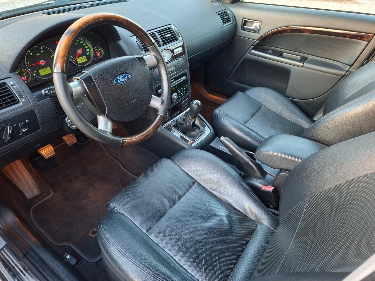 Ford Mondeo Ghia 2.0 TDCi 130cv SW