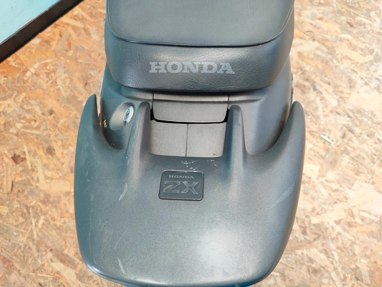 Honda Dio ZX 2 tempi soli 8688 km.