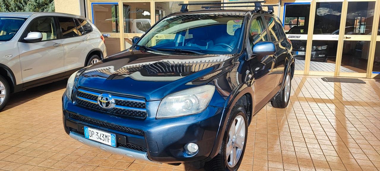 Toyota RAV 4 RAV4 Crossover 2.2 D-4D 177 CV Luxury