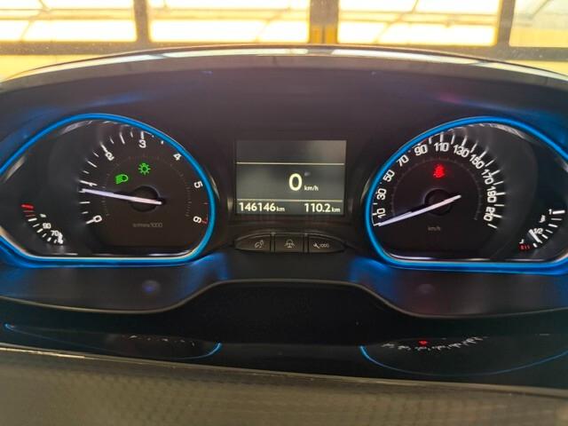 Peugeot 2008 BlueHDi 120 S&S Allure