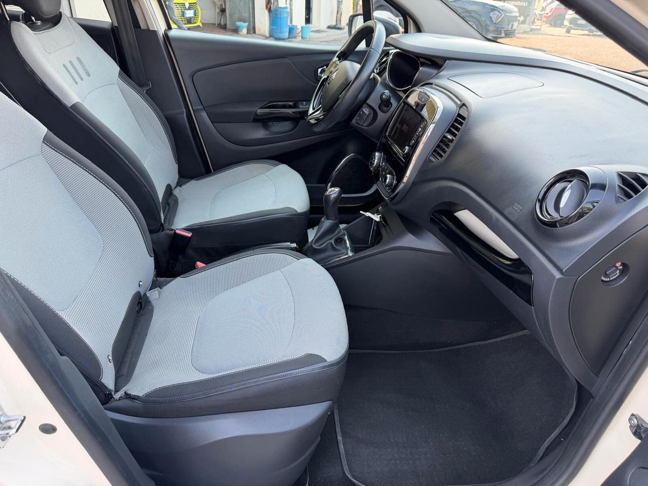 Renault Captur2012 1.5 dCi 8V 90 CV Energy R-Link OK NEOPATENTATI