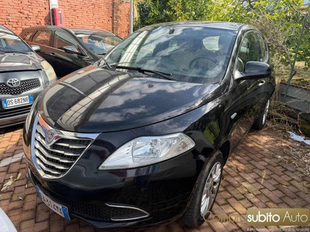 LANCIA Ypsilon 0.9 TwinAir 85 CV 5 porte S&S Silver