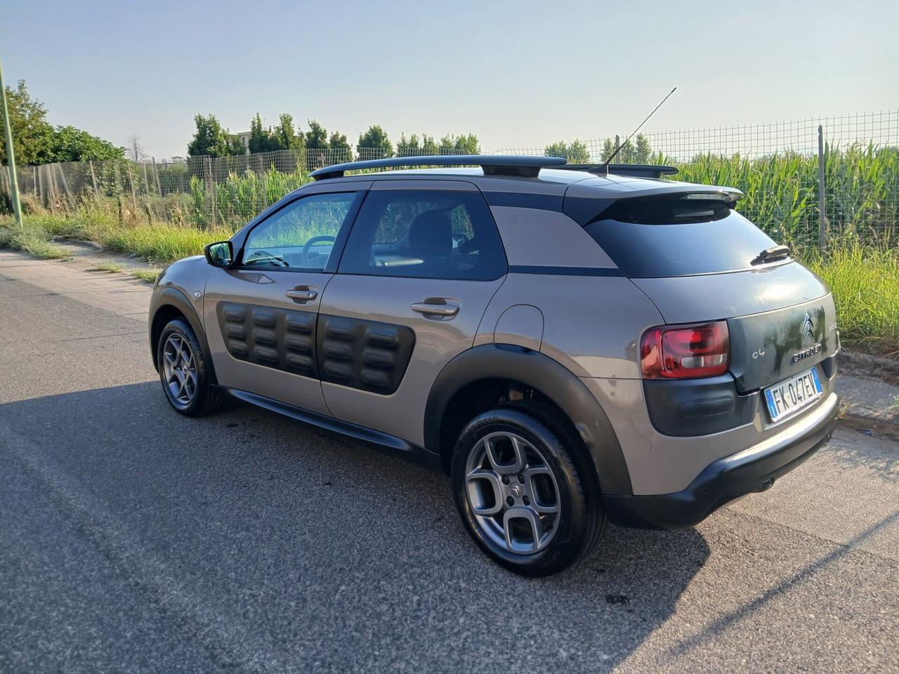 Citroen C4 Cactus PureTech 82 Shine NUOVISSIMA