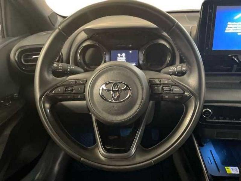 Toyota Yaris IV 1.5h Style