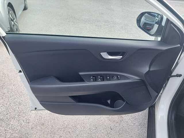 Kia Stonic 1.2 DPI Style TT