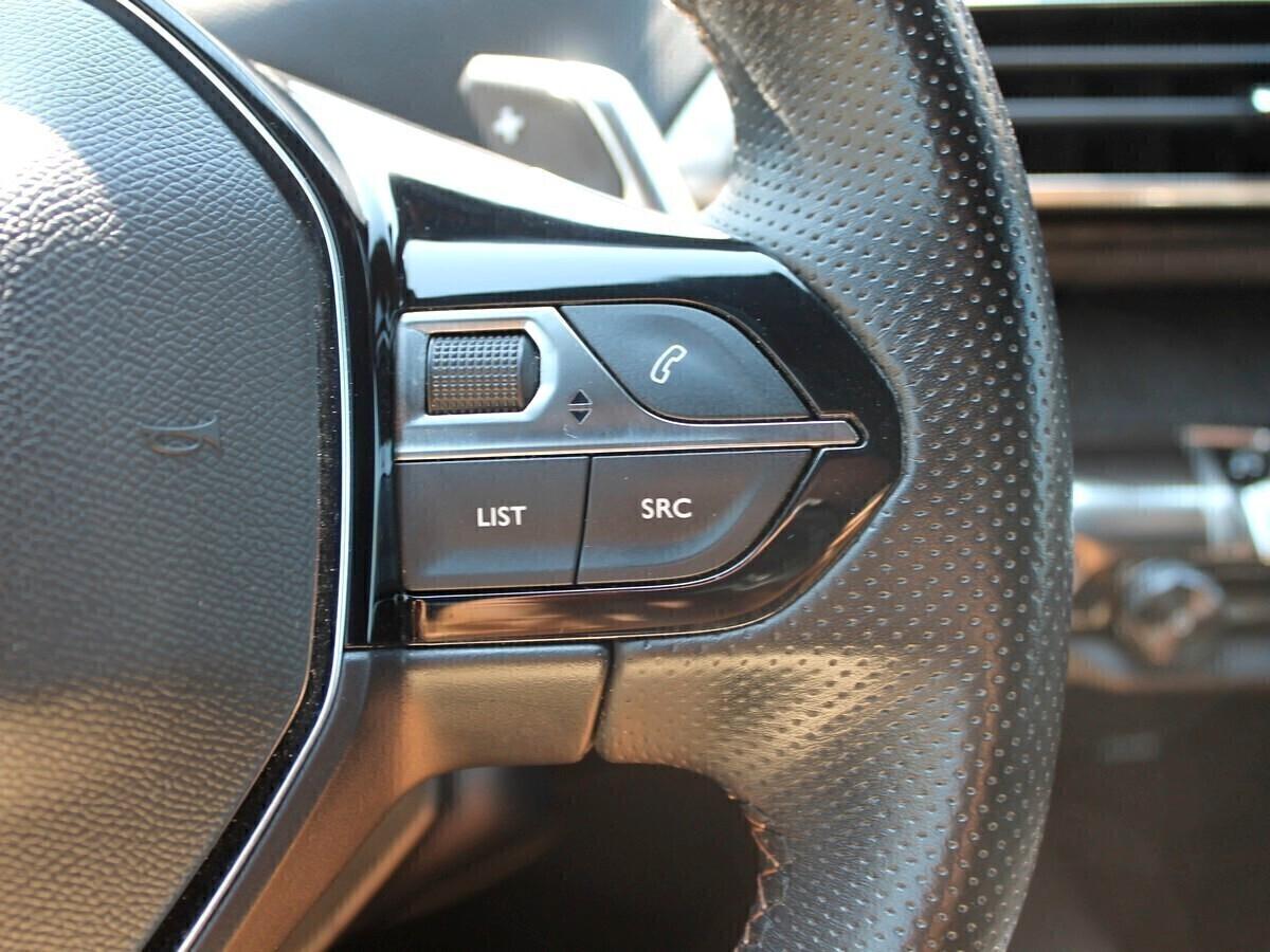 Peugeot 3008 1.5hdi GT-Line EAT8 TETTO LED UNIPRO IVA DEDUCIB.