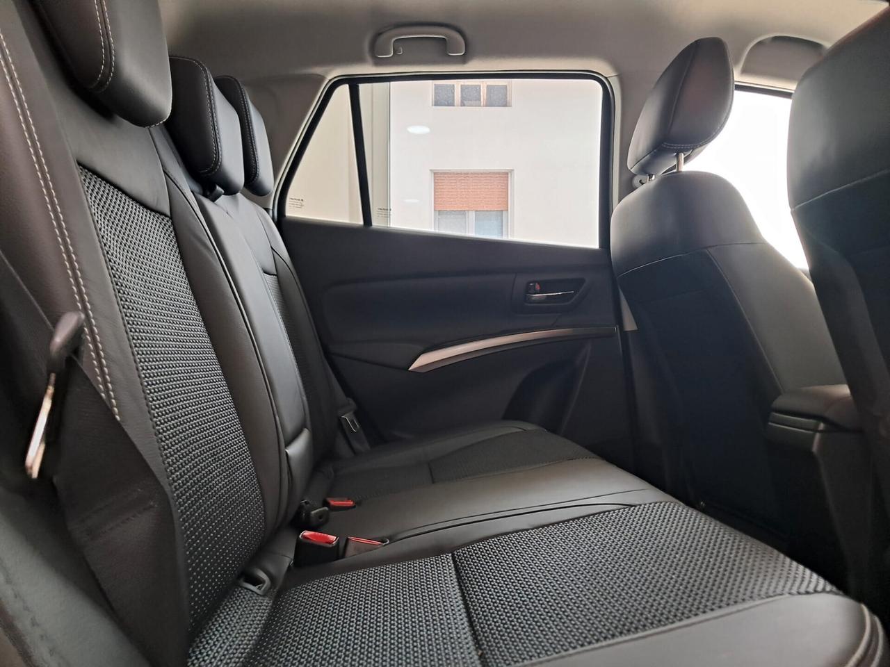 Suzuki S-Cross 1.4 Hybrid 4WD AllGrip Top+