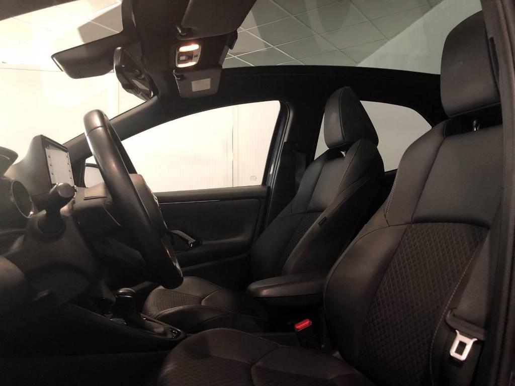 Toyota Yaris 1.5 VVT-iE Hybrid Lounge E-CVT