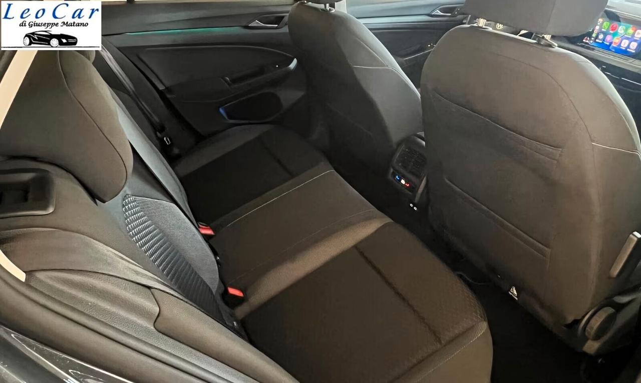 Volkswagen Golf VIII 1.5 TGI DSG Active