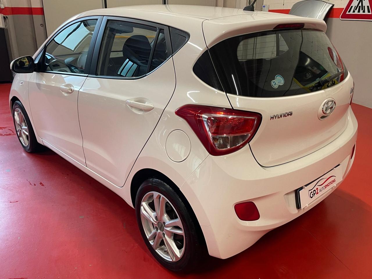 Hyundai i10 1.0 MPI Login NEOPATENTATI