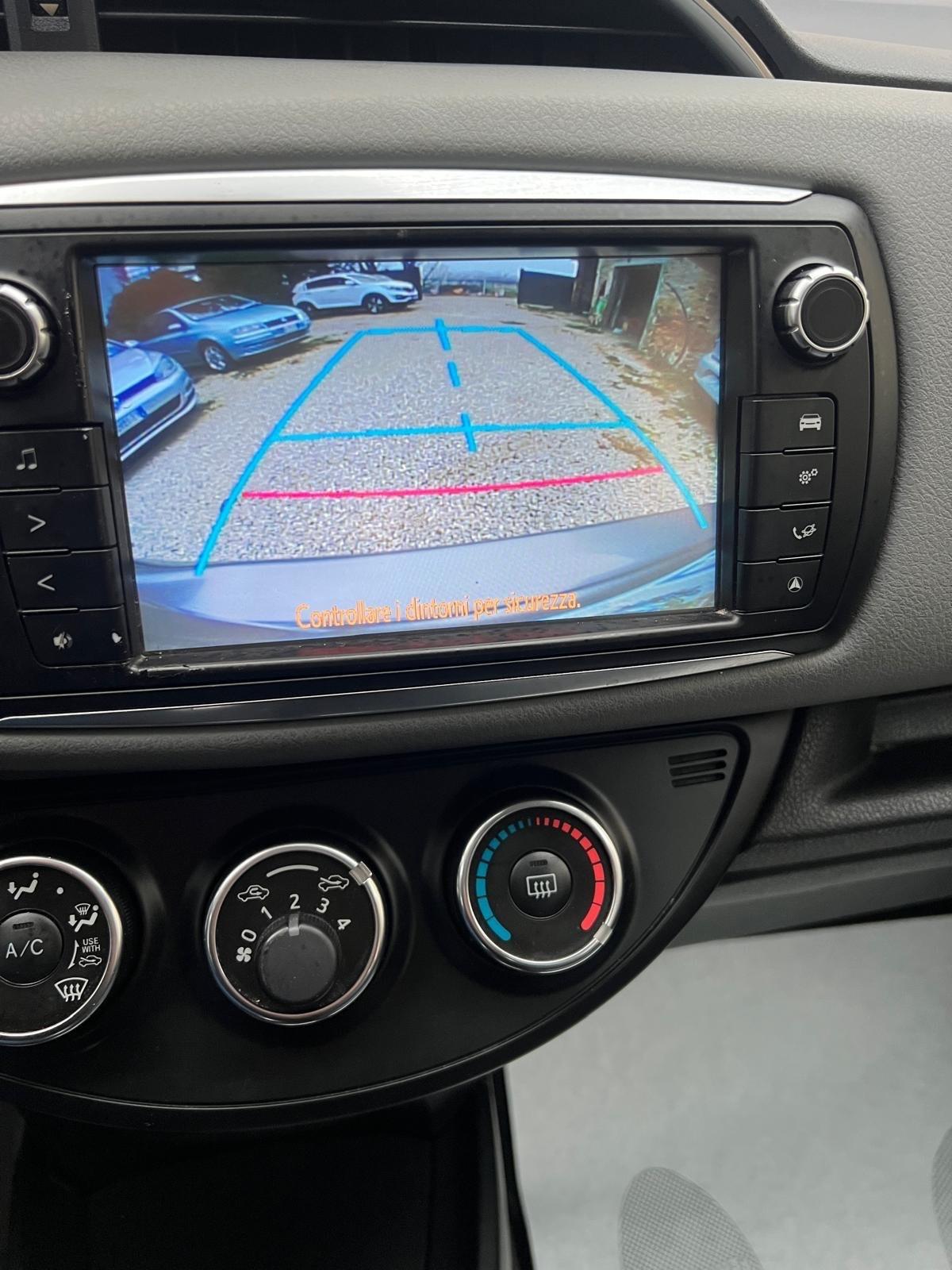 Toyota Yaris 1.4 D-4D 5 porte Active