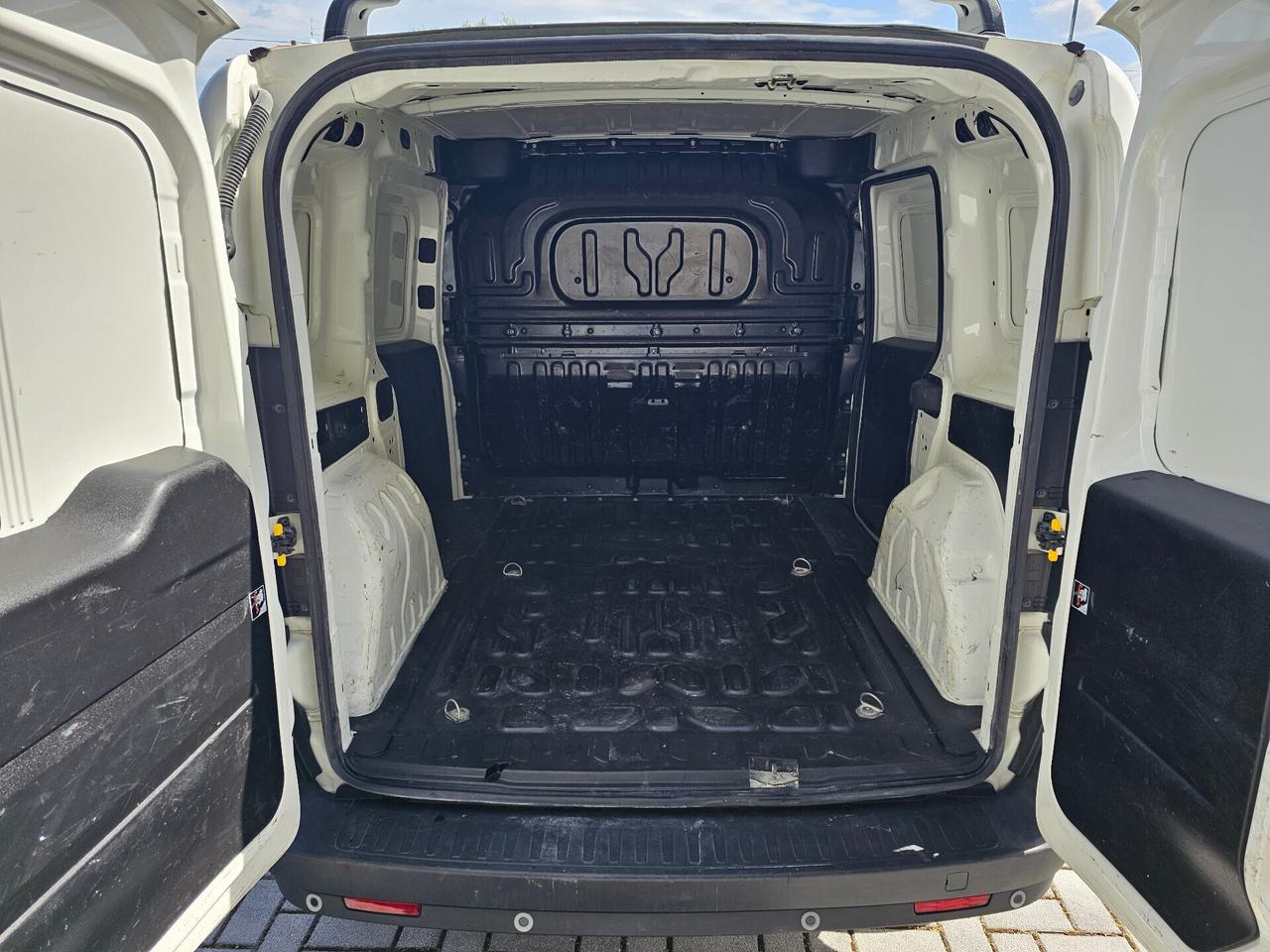 Fiat Doblo Doblò 1.6 MJT 105CV PC-TN Cargo Lamierato SX 3 Posti