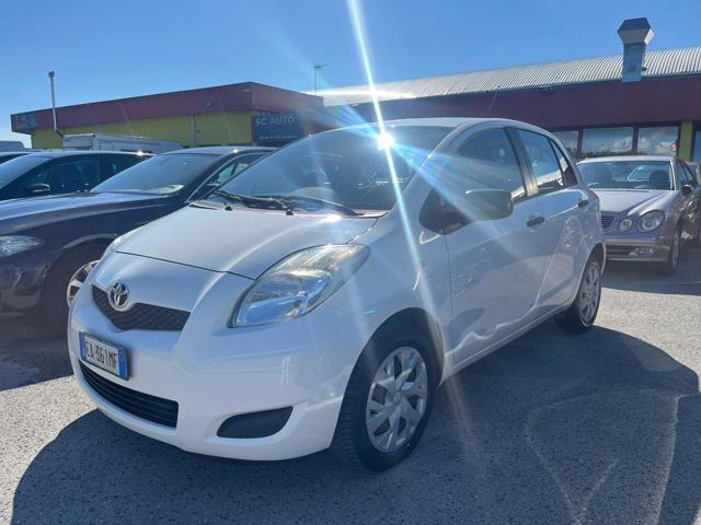 TOYOTA Yaris 1.0 5 porte Sol