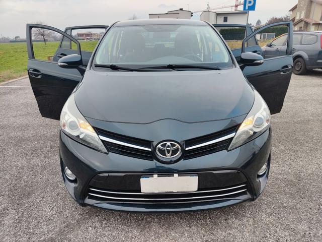 TOYOTA Verso 1.6 D-4D ( TAGLAINADI TOYOTA )