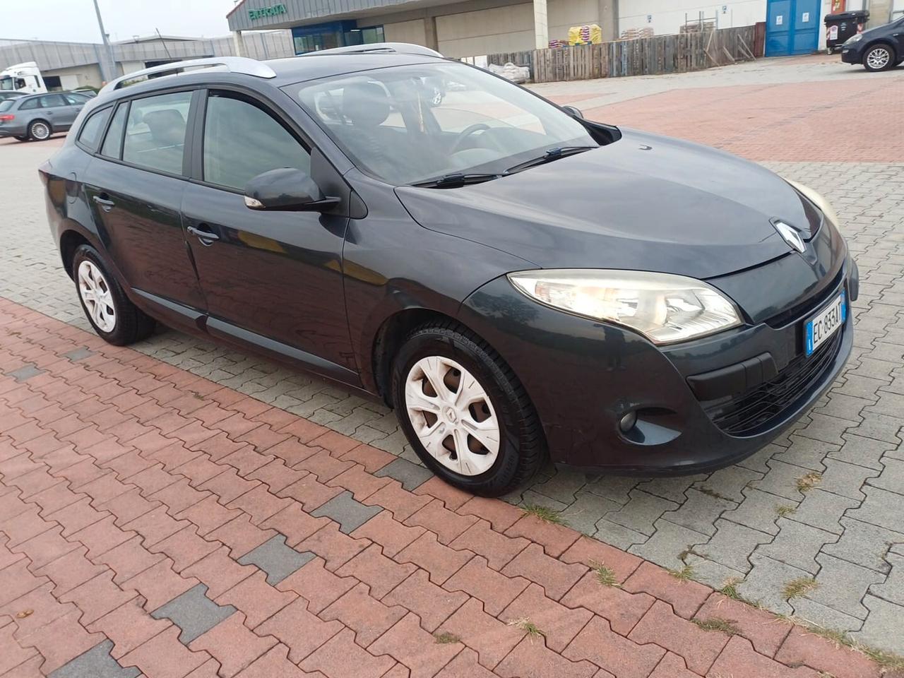 Renault Megane Mégane 1.5 dCi 90CV SporTour Confort