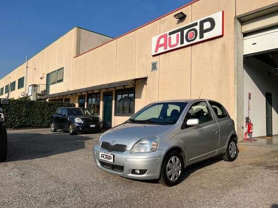 Toyota Yaris 1.0i 16V cat 3 porte Sol