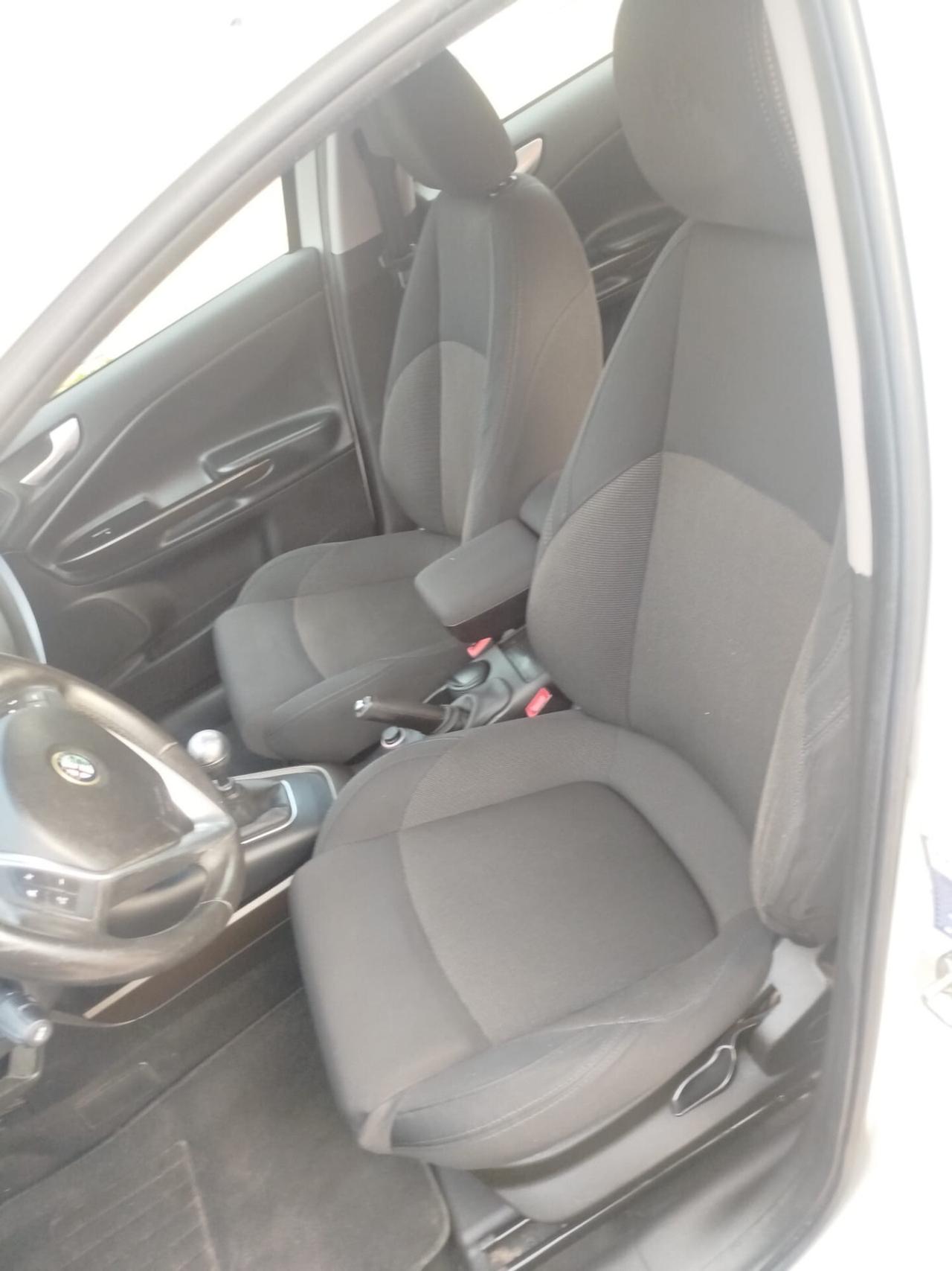 Alfa Romeo Giulietta 1.4 Turbo 120 CV GPL Progression