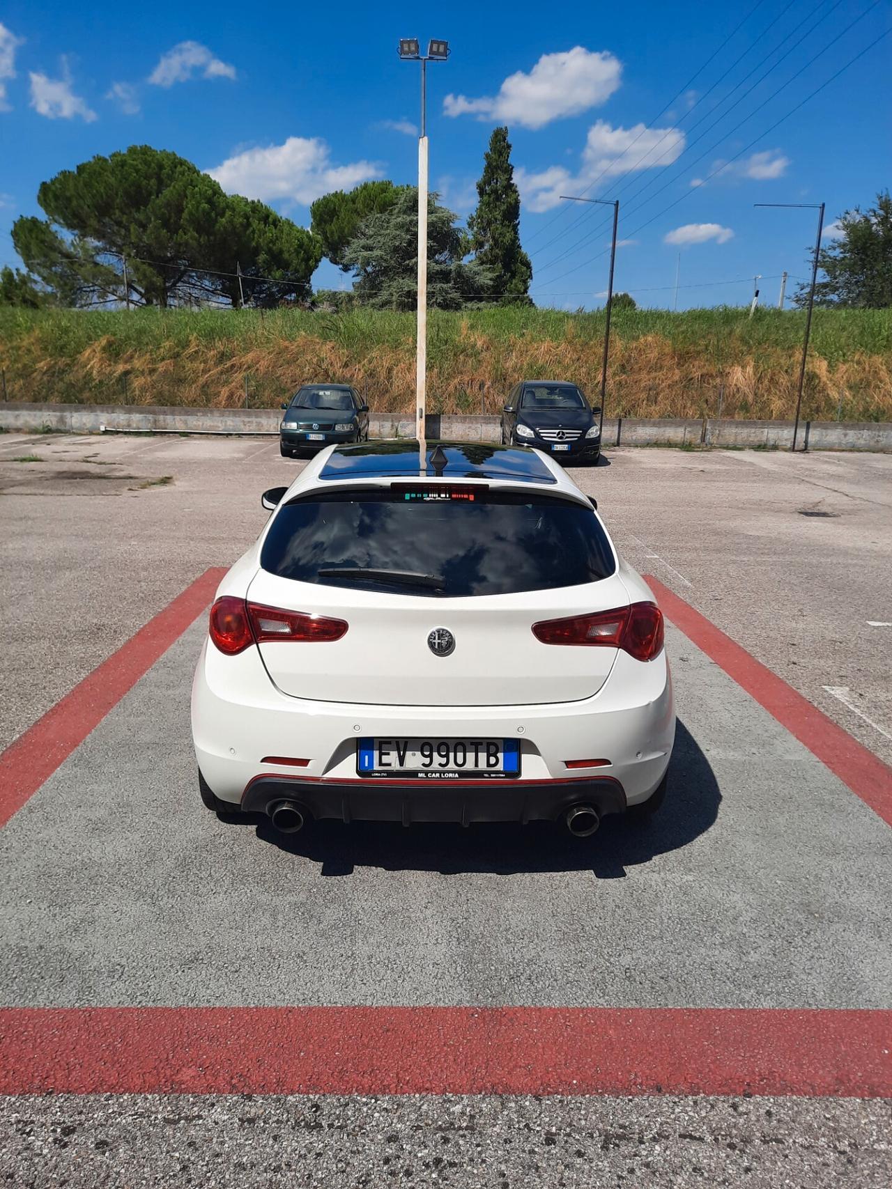 Alfa Romeo Giulietta 1.4 Turbo 120 CV GPL Progression OK NEOPATENTATI