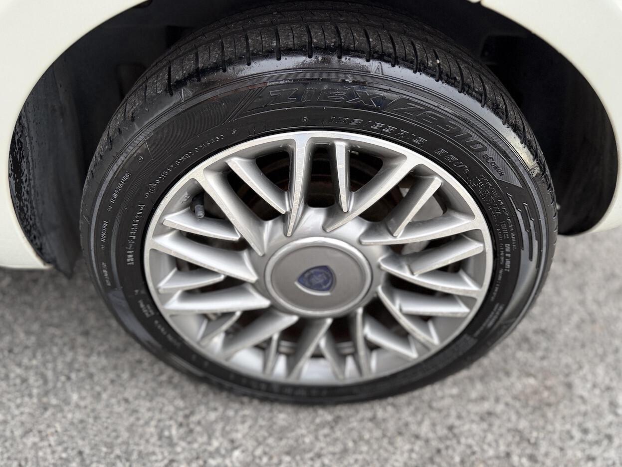 Lancia Ypsilon 1.2 Benzina 69CV E5 Neo. - 2012