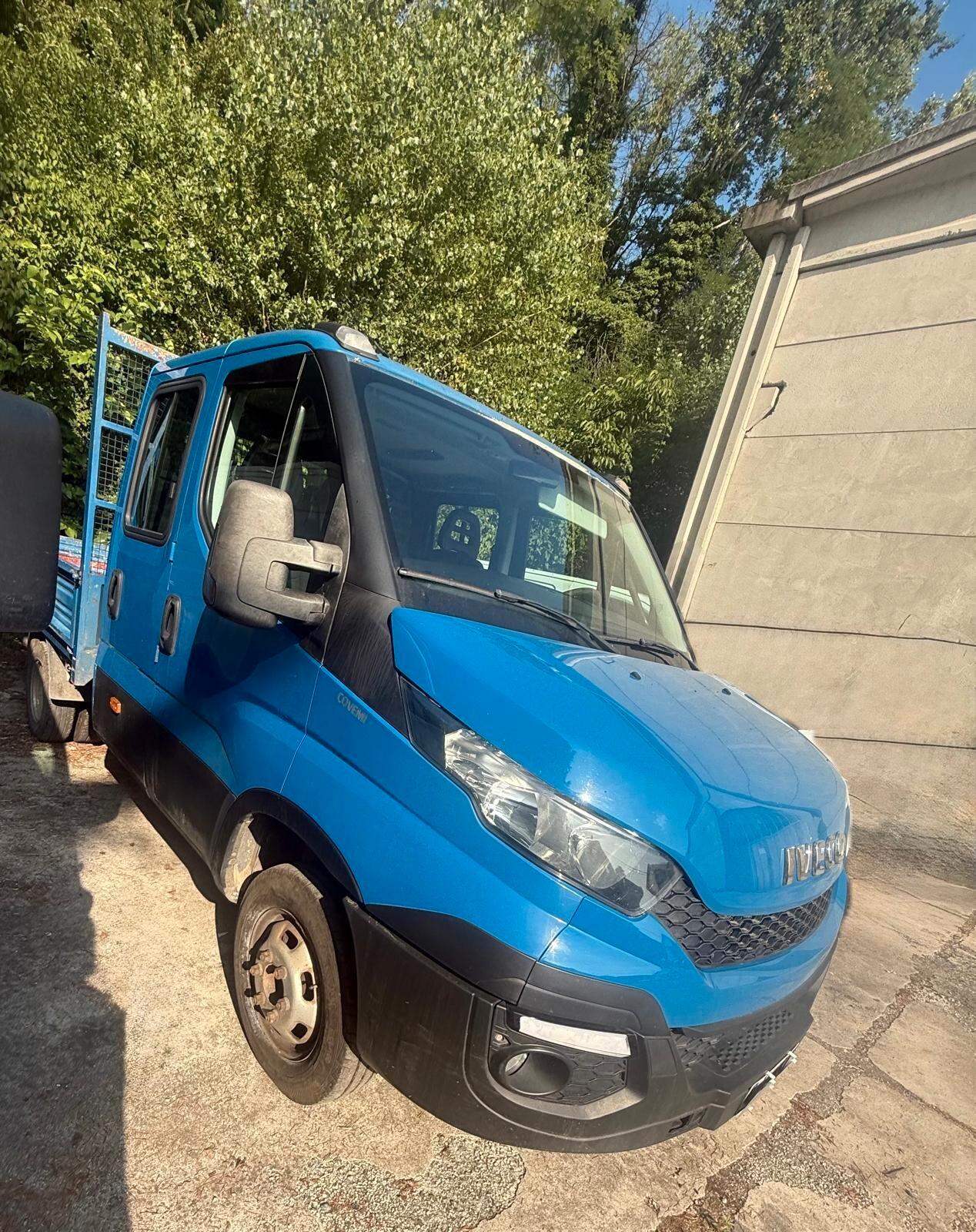 Iveco Doppia Cabina 6 posti