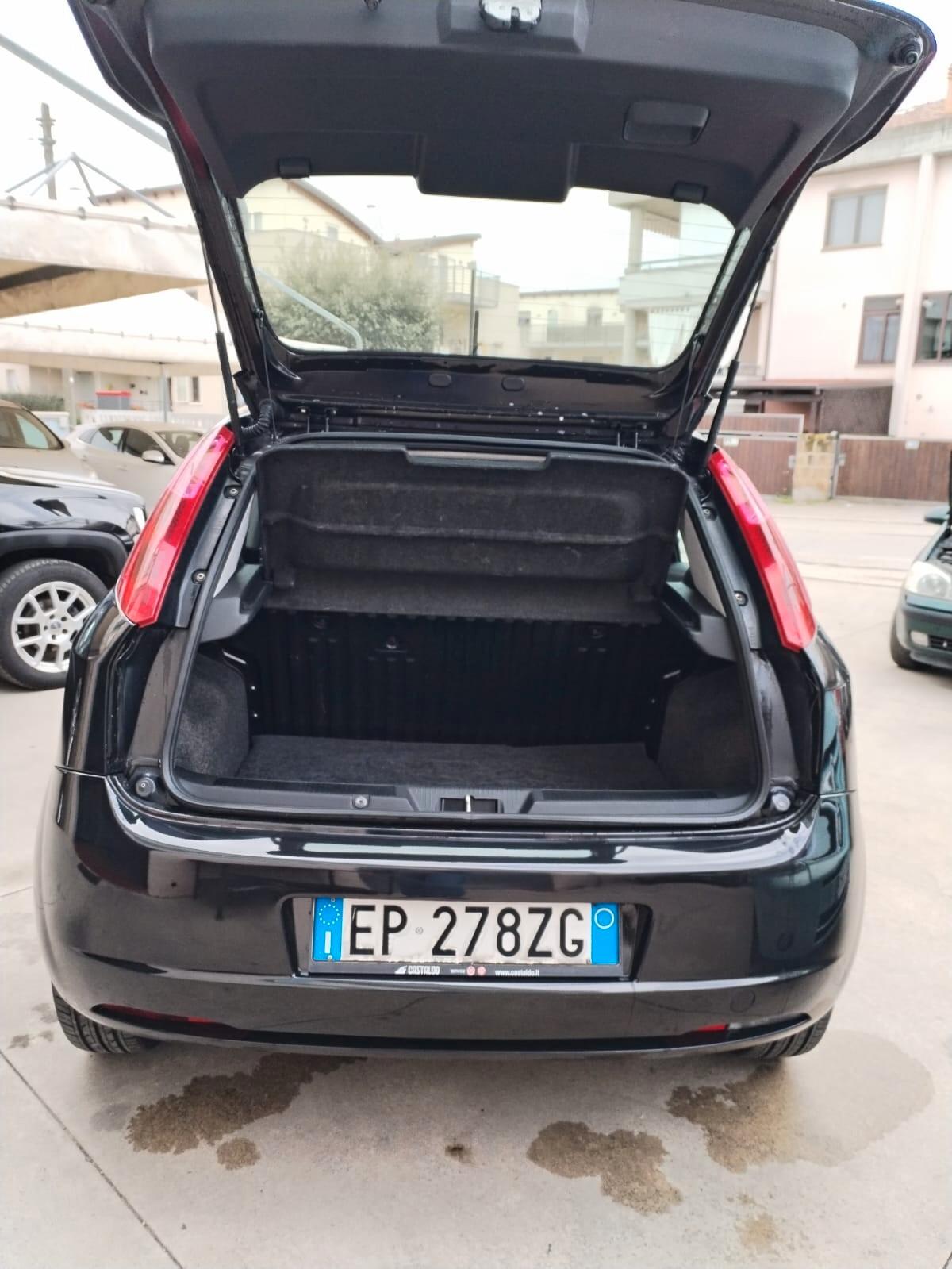 Fiat Grande Punto 1.4 5 porte Actual Natural Power