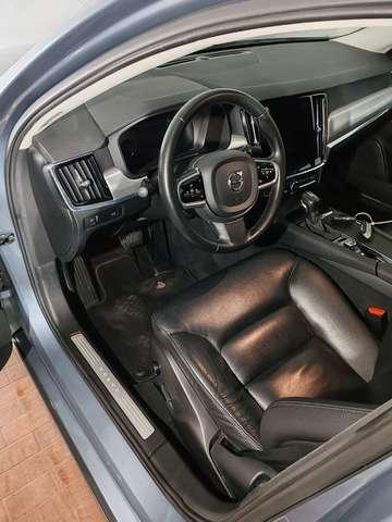Volvo V90 2.0 D4 190cv Momentum Auto