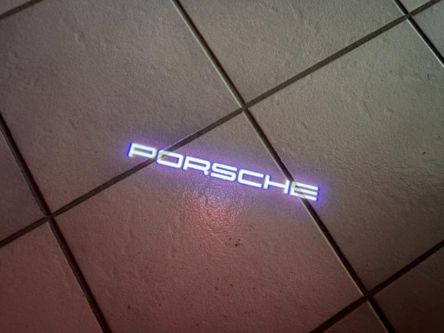 PORSCHE Macan 2.0 TETTO-SOSPENSIONI-CERCHI DA 21''