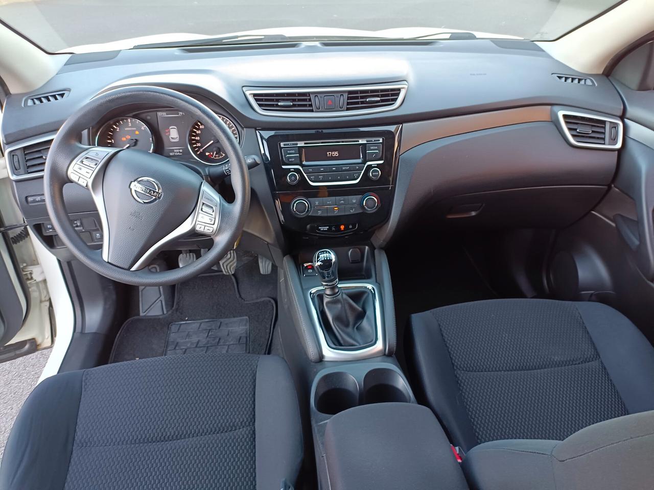 Nissan Qashqai 1.5 dCi Visia
