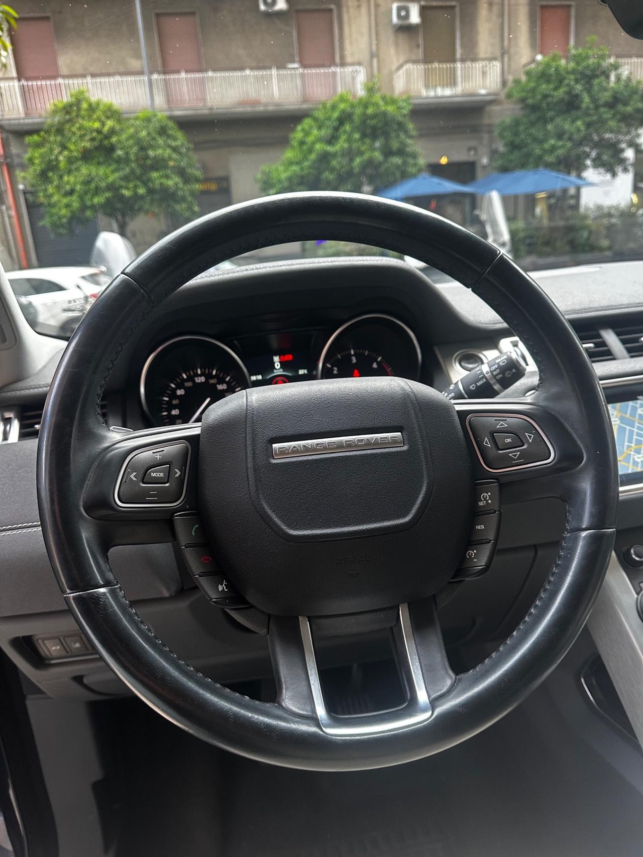Land Rover Range Evoque 2.0 TD4 150 CV 5p. Business Edition