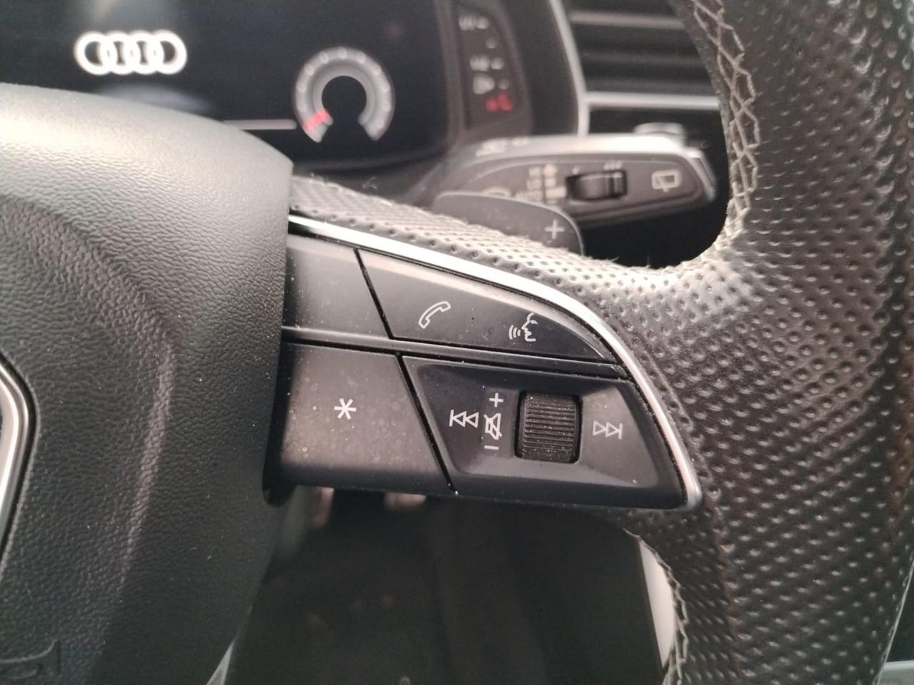 Audi Q8 S Line Sport 3.0 50 TDI MHEV