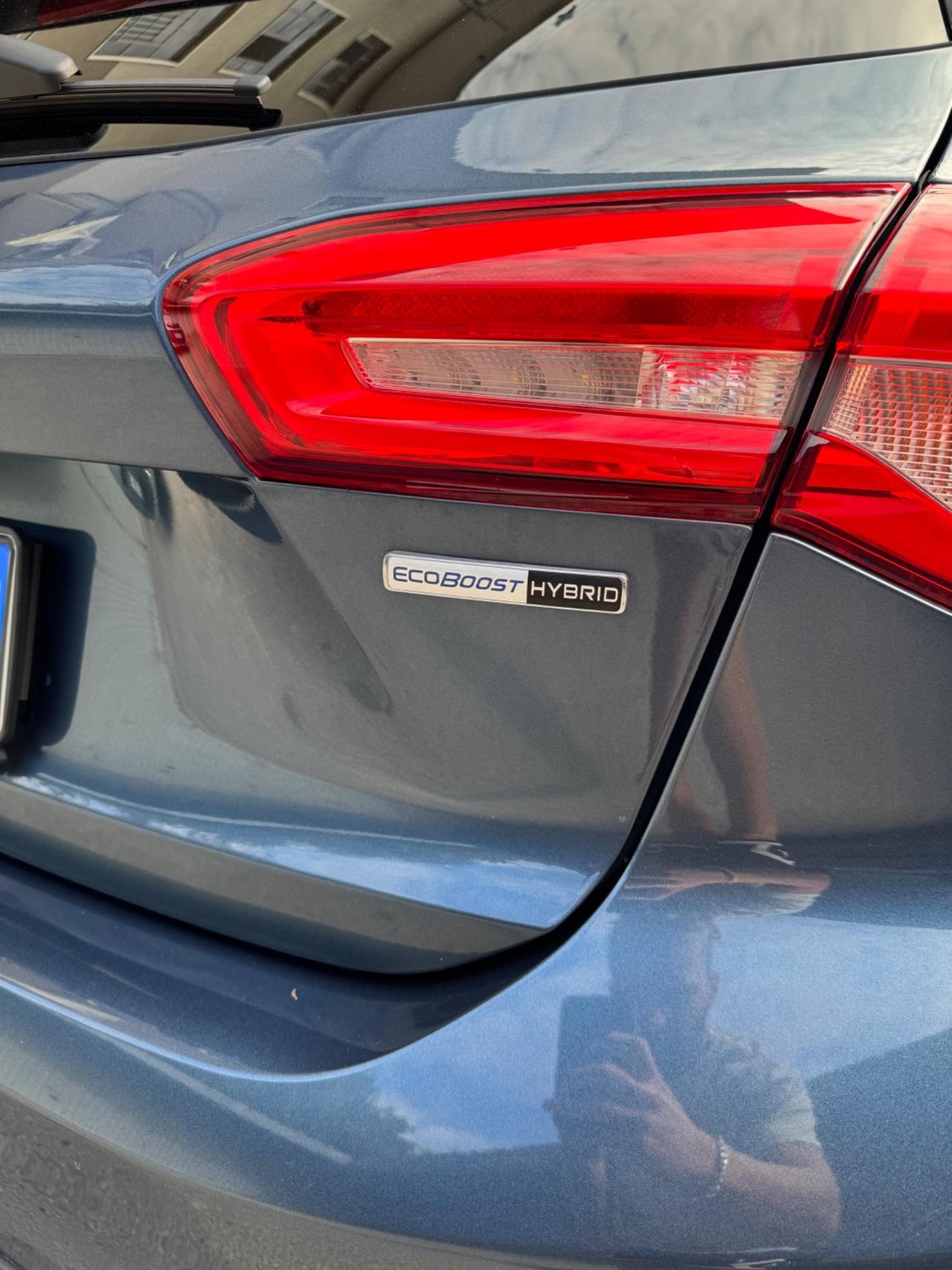 Ford Focus 1.0 Hybrid 125 CV Active acc permute