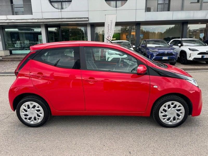 Toyota Aygo Connect 1.0 VVT-i 72 CV 5 porte x-fun MMT