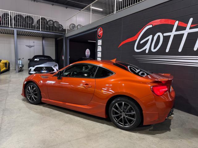TOYOTA GT86 KIT RESTYLING GME RACING ORANGE SCARICO SERVICE