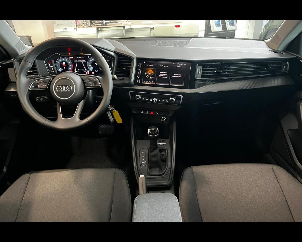 AUDI A1 allstreet 1,0 L3 85/DS8DSG MY 25