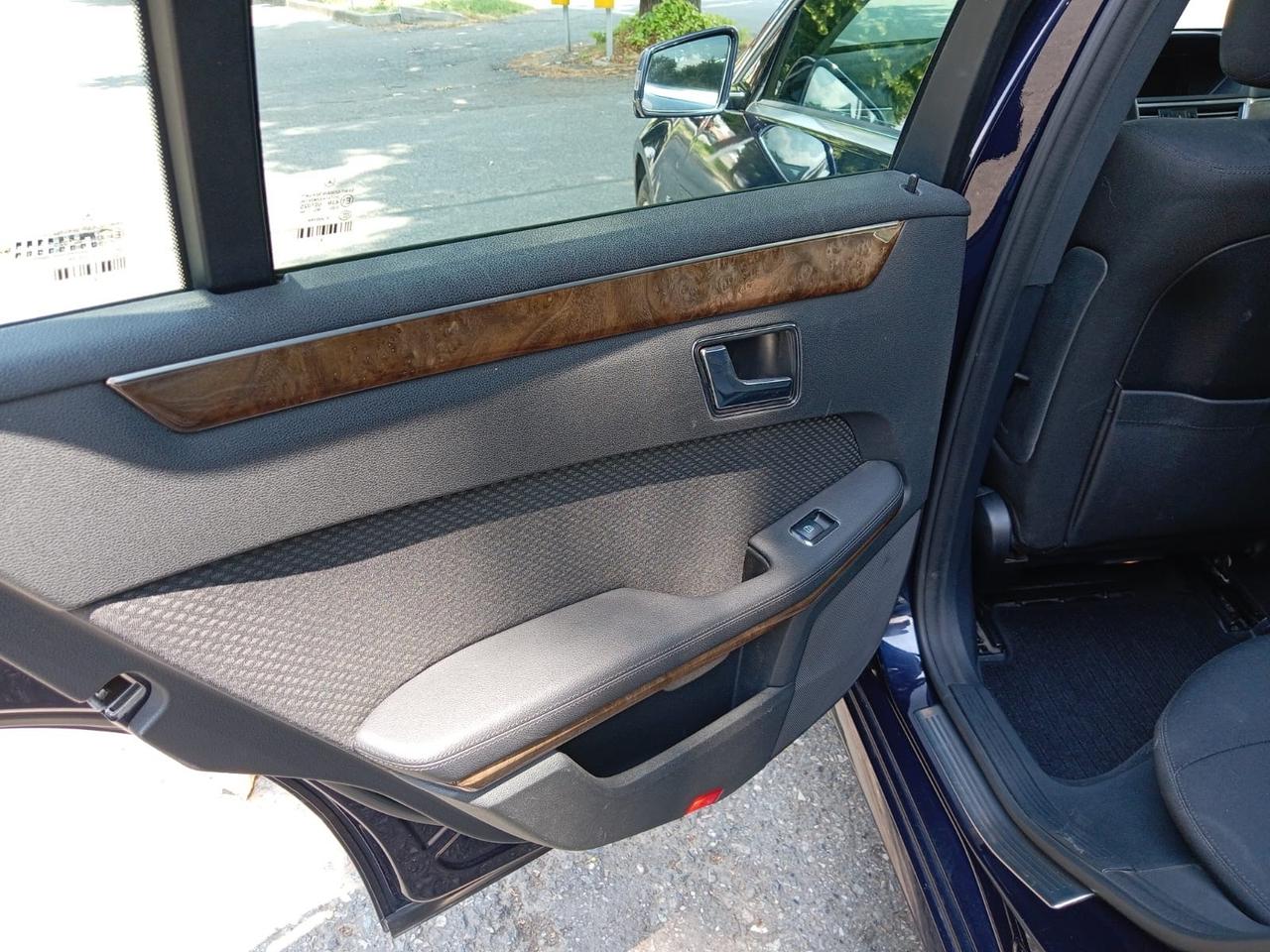 Mercedes-benz E 250 E 250 CDI S.W. BlueEFFICIENCY Avantg.AMG