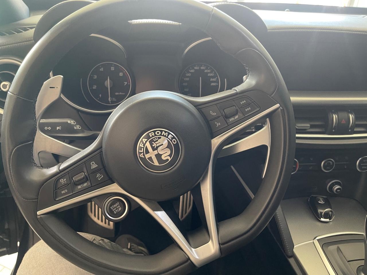 Alfa Romeo Stelvio 2.0 Turbo 280 CV AT8 Q4 Veloce