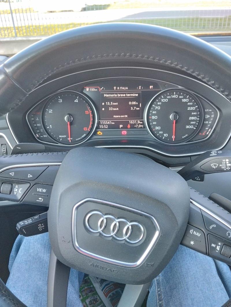 AUDI A4 2.0 TDI 150 CV S tronic Business