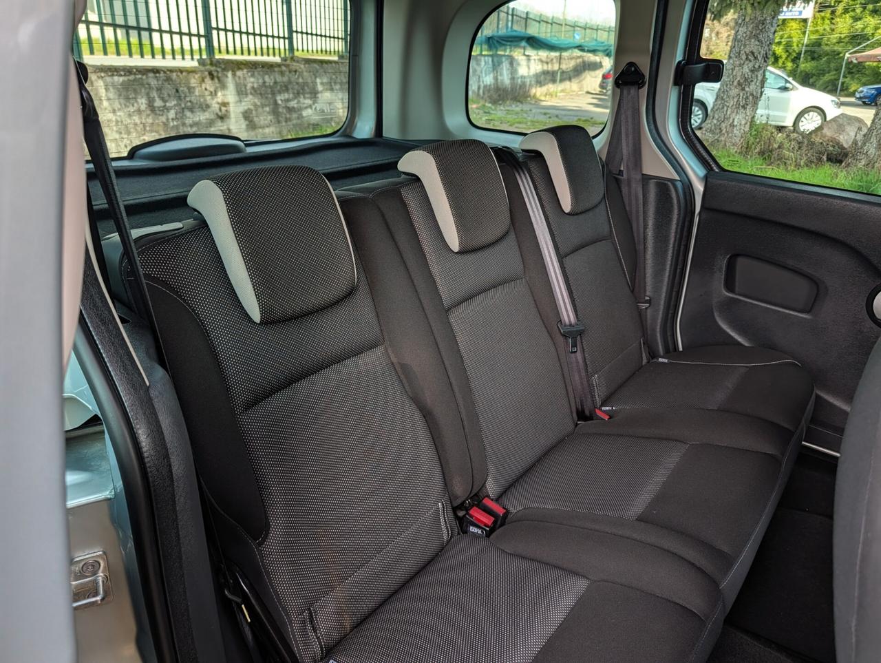 Renault Kangoo 1.6 105CV 5 porte Tom