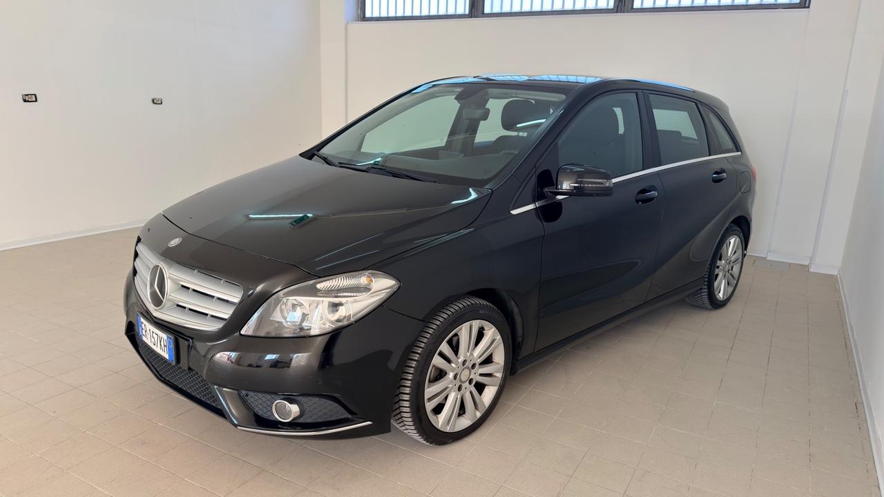 Mercedes-benz B 200 CDI BlueEFFICIENCY Executive