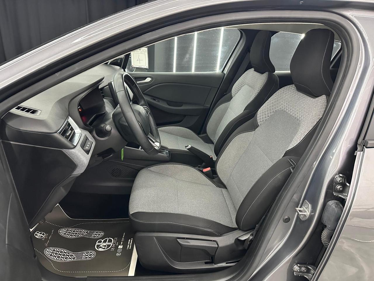 Renault Clio TCe 90 CV 5 porte Techno