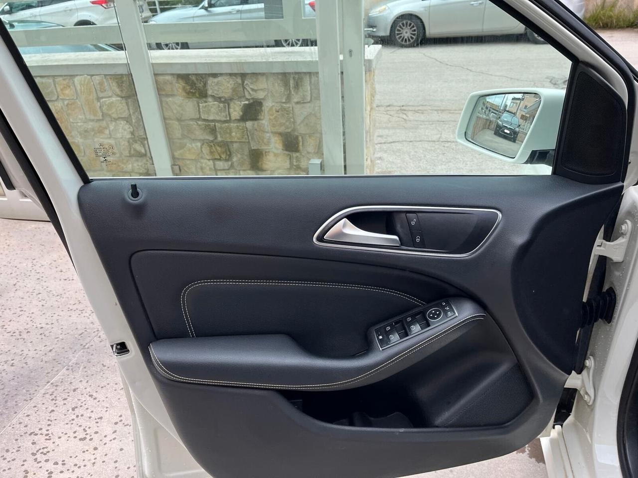 Mercedes-benz Classe B 180 d Sport AMG