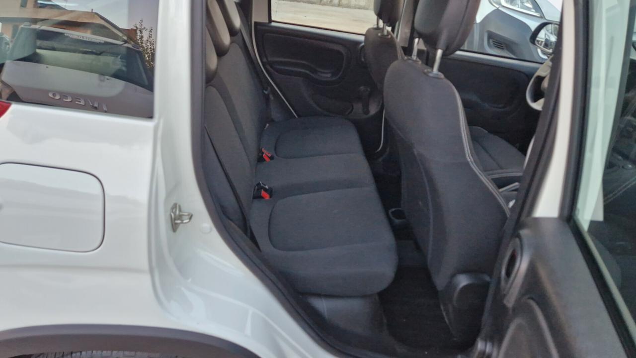 Fiat Panda Cross 1.0 FireFly 70 CV S&S Hybrid