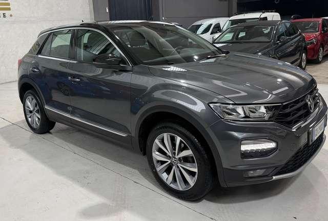 Volkswagen T-Roc Benzina Cambio Automatico 9500km