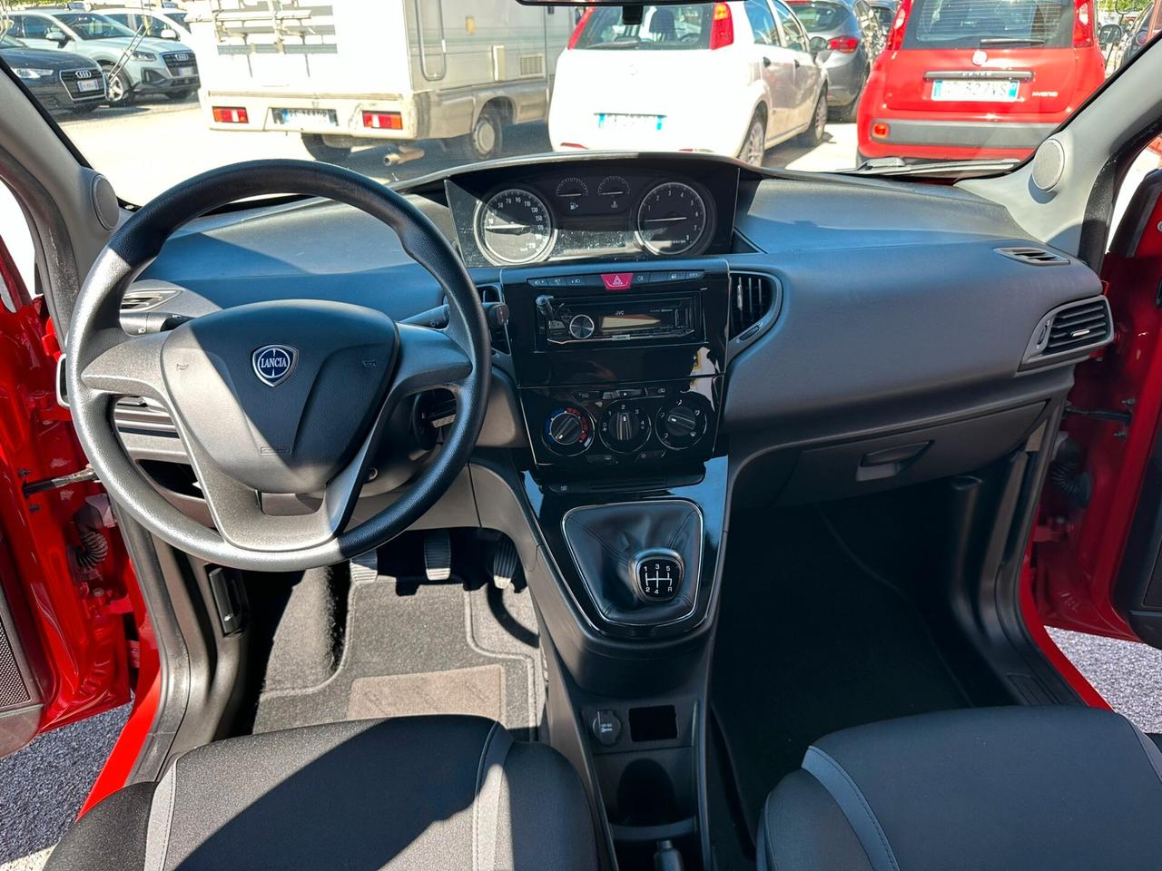 Lancia Ypsilon 1.2 69 CV 5 porte