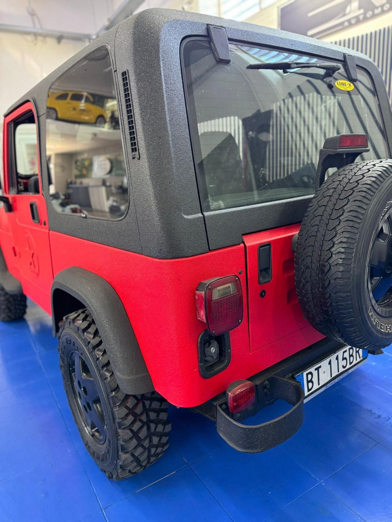 Jeep Wrangler 2.5 cat Soft top (EU)