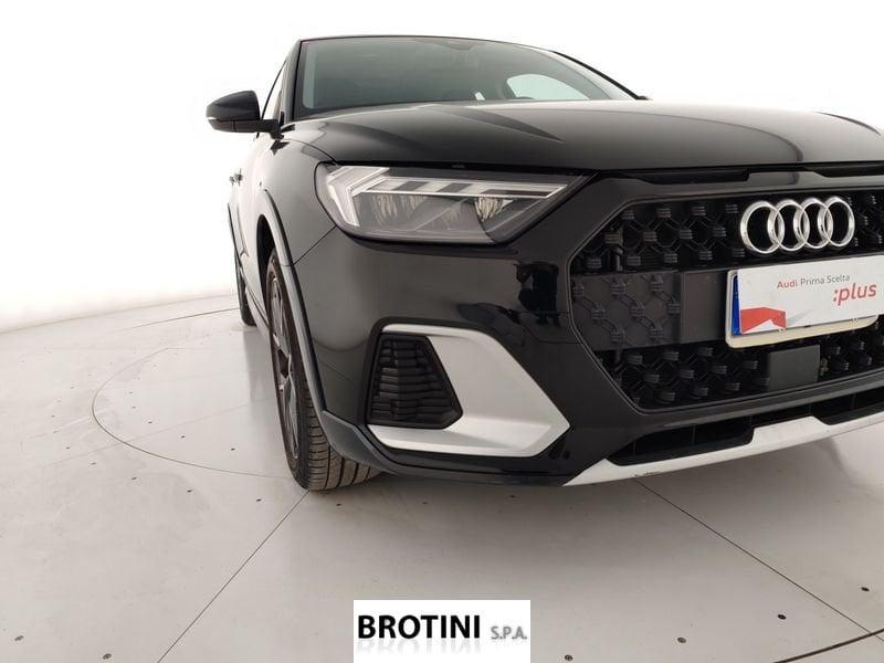 Audi A1 Sportback 35 TSI Allstreet S Tronic Identity Contrast