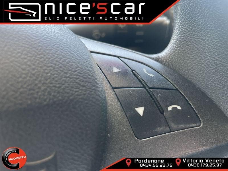 Lancia Ypsilon Ypsilon 1.0 FireFly 5 porte S&S Hybrid Ecochic Silver