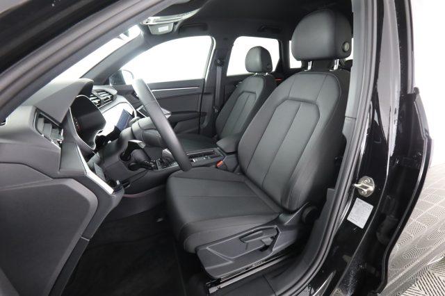 AUDI Q3 Q3 35 TDI S tronic Identity Black