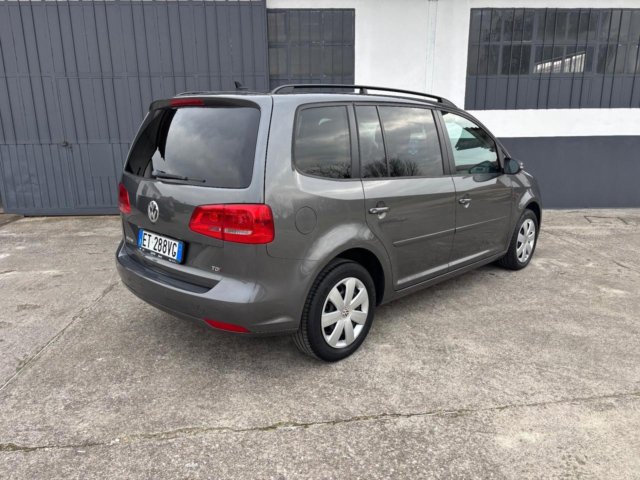 Volkswagen Touran 1.6 TDI DSG 7 POSTI. garanzia